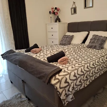 Holiday home Opg Pelejs