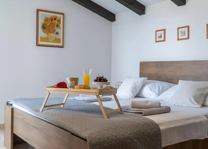 펜션 Opg Pelejs Košljun