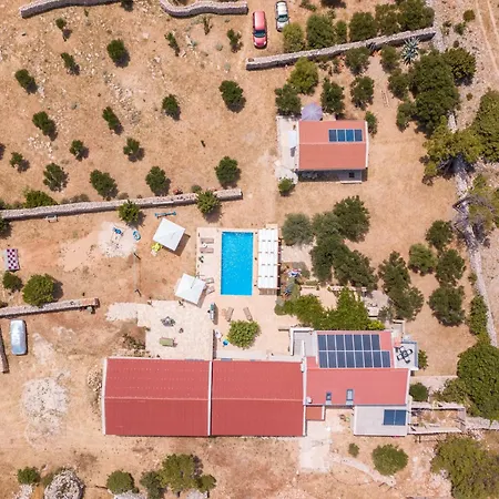 Opg Pelejs Hébergement de vacances Košljun